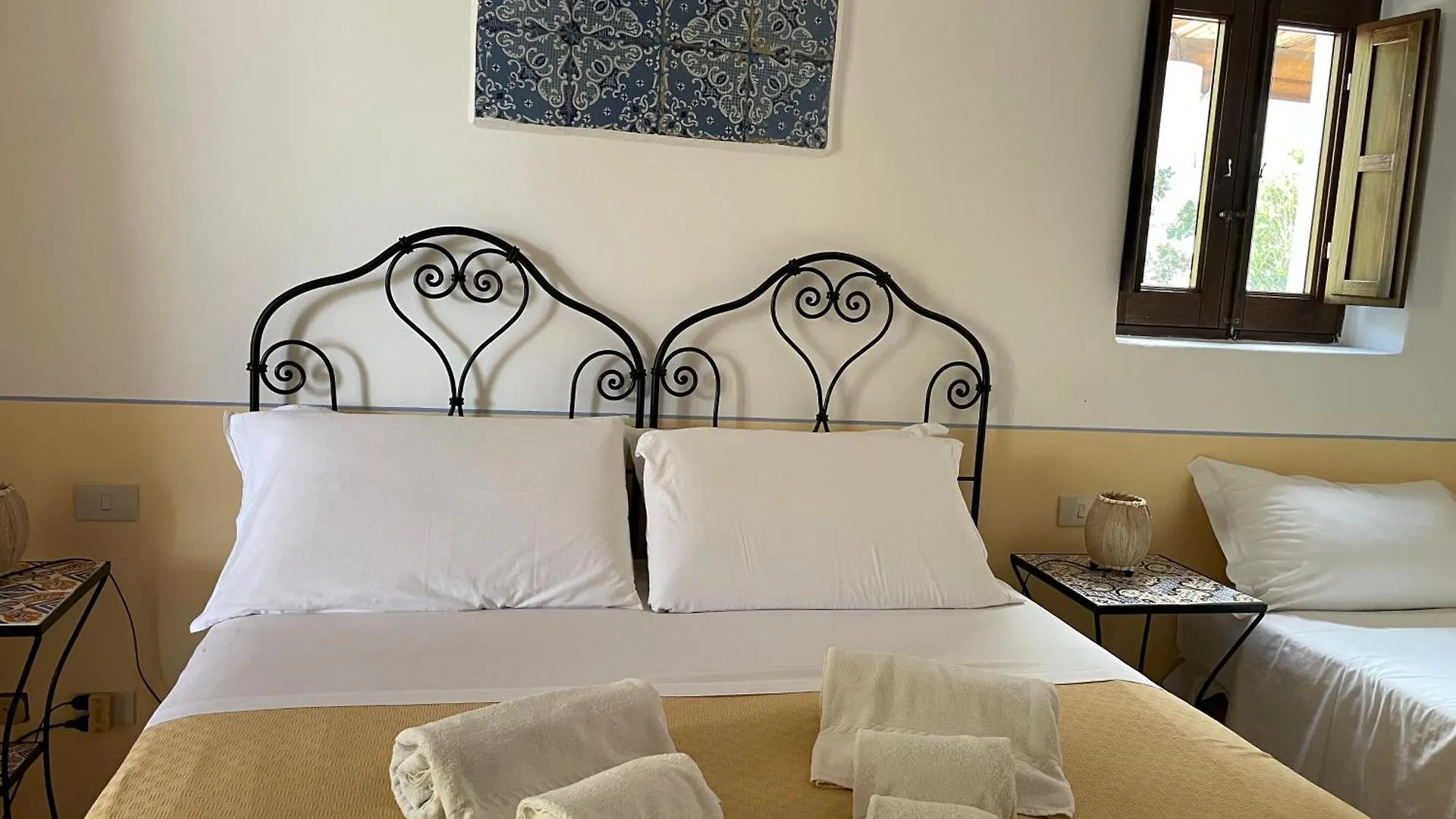 Hotel La Locanda Del Postino Pollara